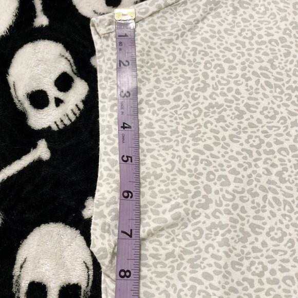 DENVER HAYES Cream light grey leopard print cowl turtleneck top MEDIUM LARGE tee - Picture 9 of 13